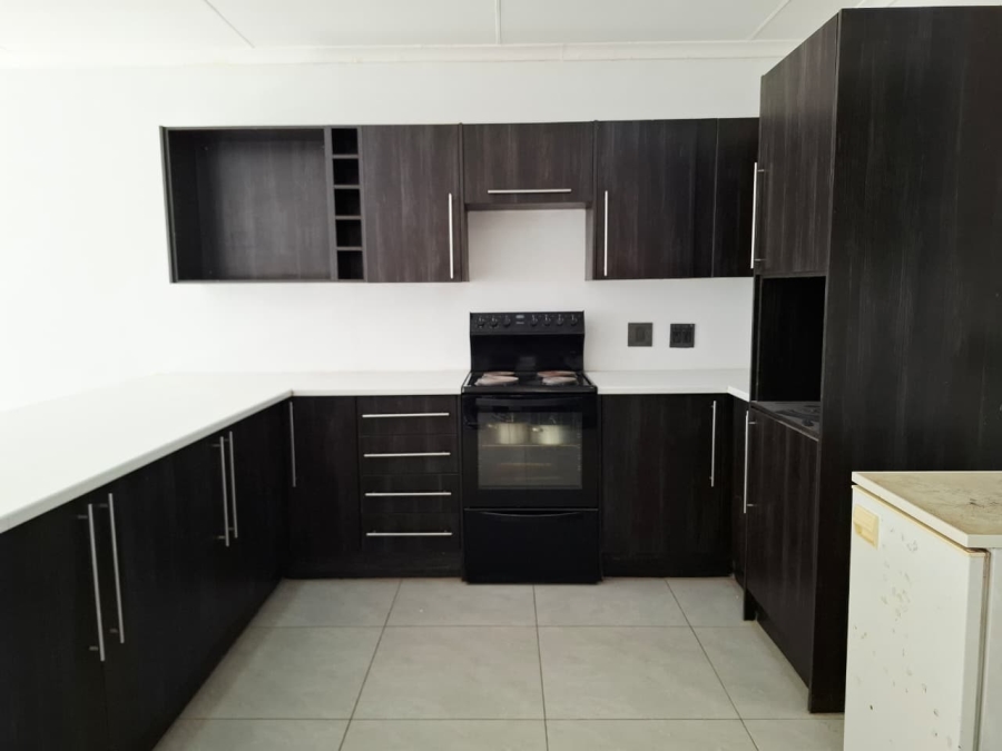 3 Bedroom Property for Sale in Generaal De Wet Free State